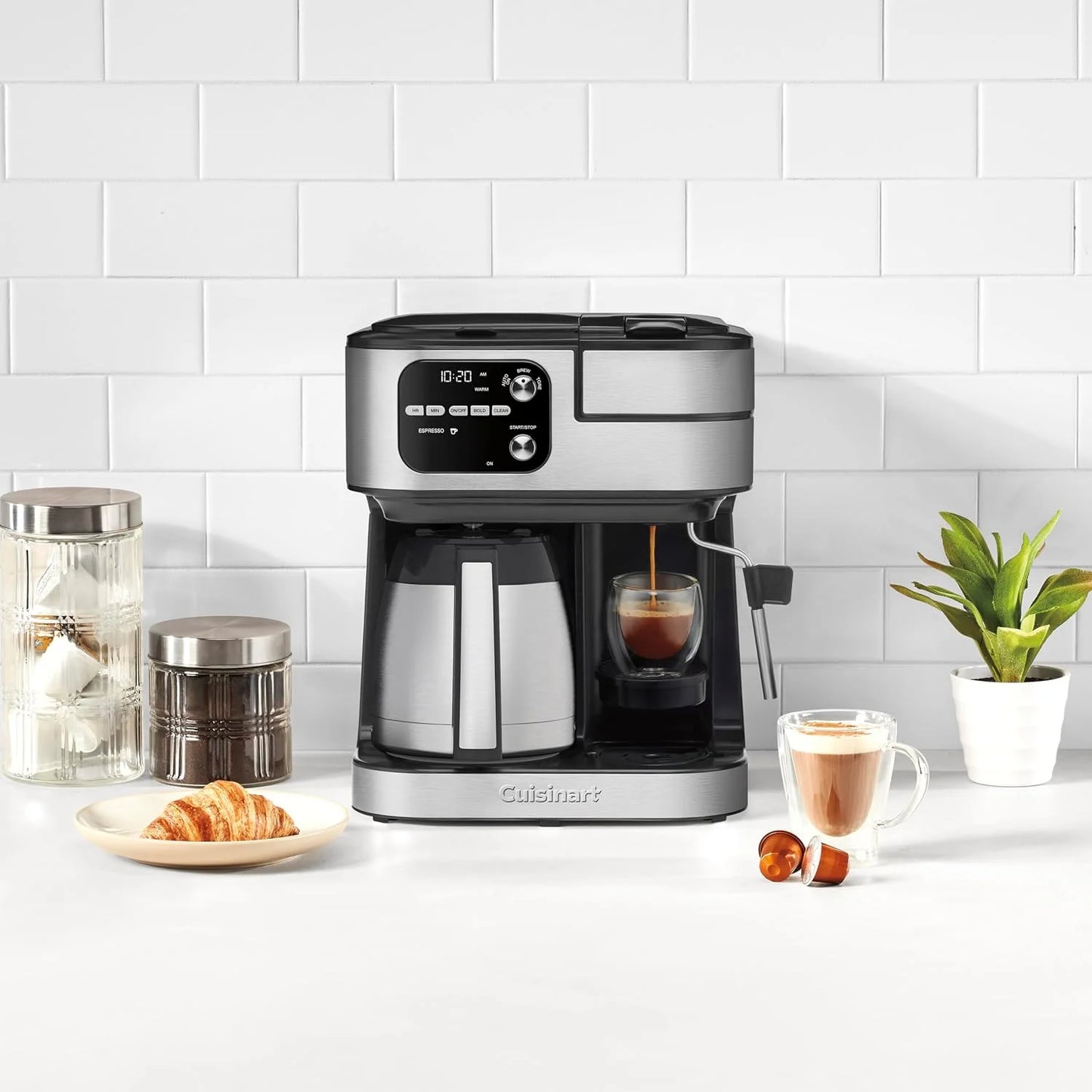 Cuisinart Coffeemaker, Coffee Center Barista Bar 4-In-1 Coffee Machine, Single-Serve Coffee, Espresso & Nespresso Capsule Compatible, 10-Cup Thermal Carafe, Black, SS-4N1TNAS
