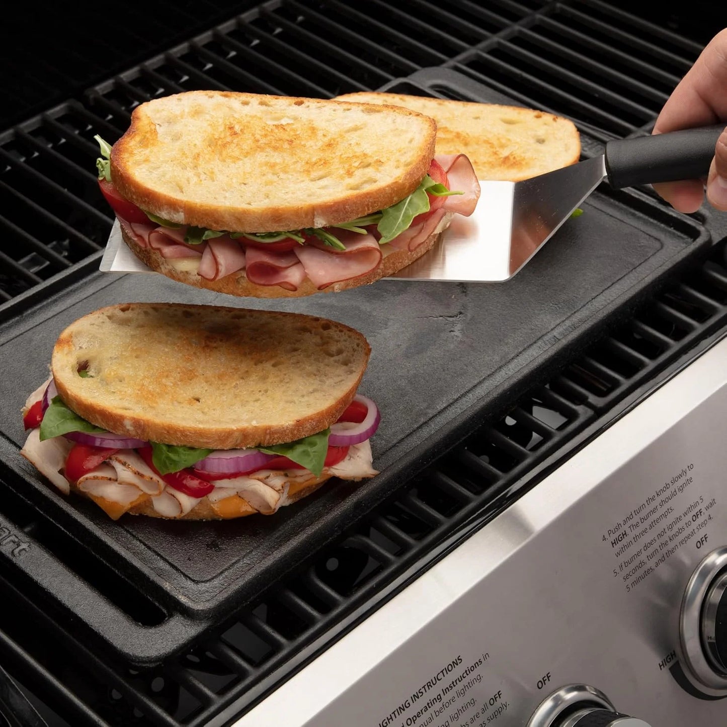 Cuisinart Reversible Cast Iron Grill/Griddle Plate, 15.75” x 9” Pre-Seasoned Cooking Surface with Flat and Ribbed Sides, Stovetop Griddle for Electric Ranges, Use on Stove, Campfire, or Gas Grill