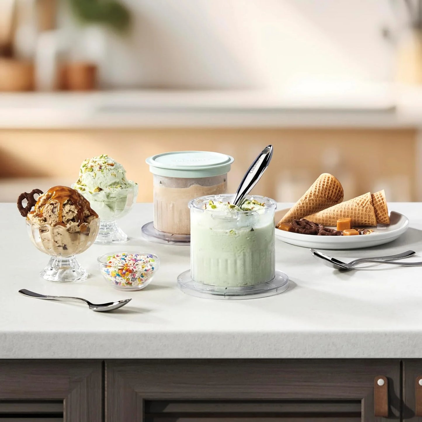 FastFreeze MAX Ice Cream Maker Dessert Cups 2-Pack – 1-Pint Freezer Cups with Lids, Dishwasher-Safe, Compatible with ICE-FD50 for Homemade Ice Cream, Sorbet, Smoothies & Frozen Desserts